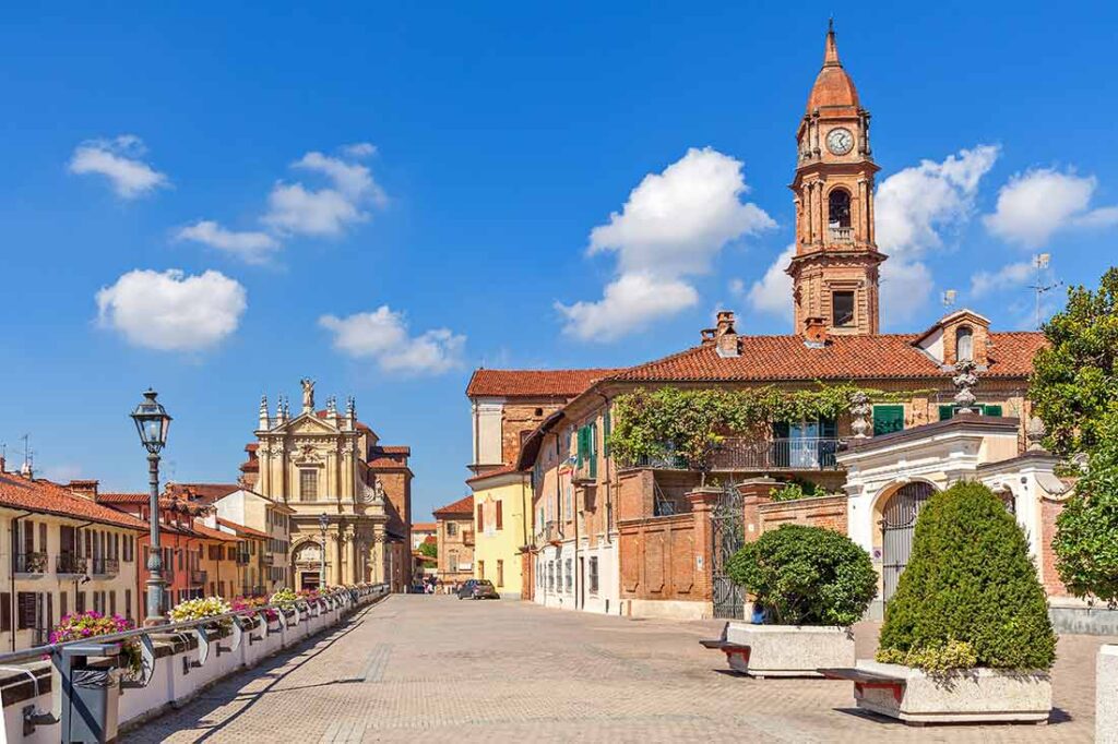 Day Trips from Turin to Bra, Piemonte