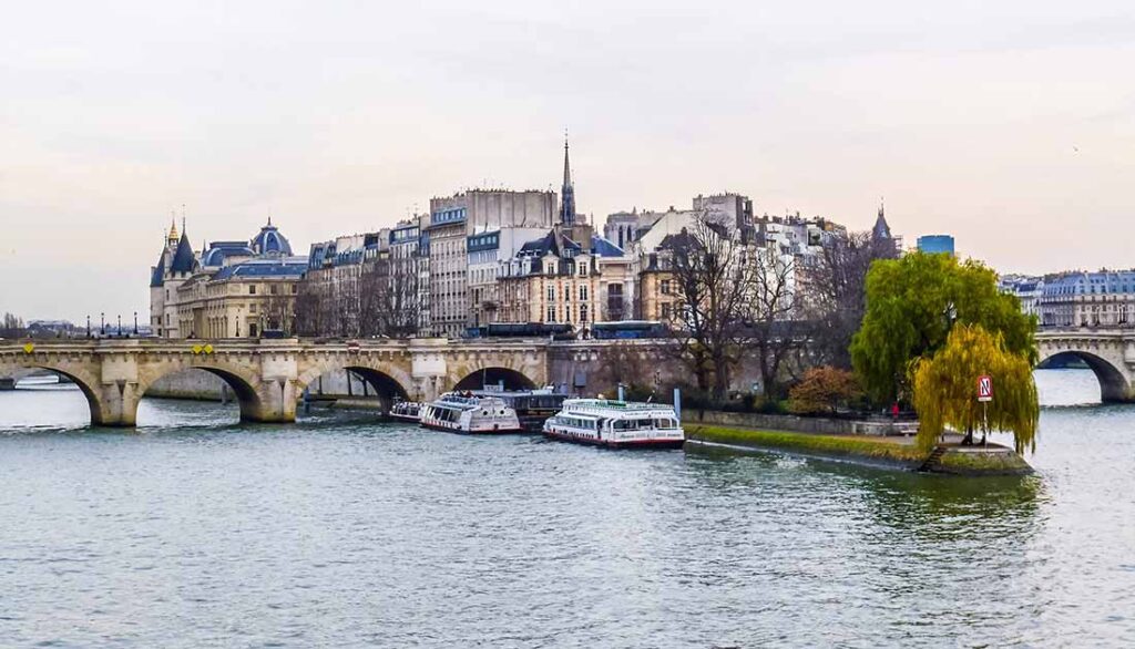 Things to See in Paris Ile de la Cite