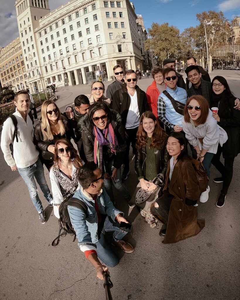 What to see in paris free walking tour