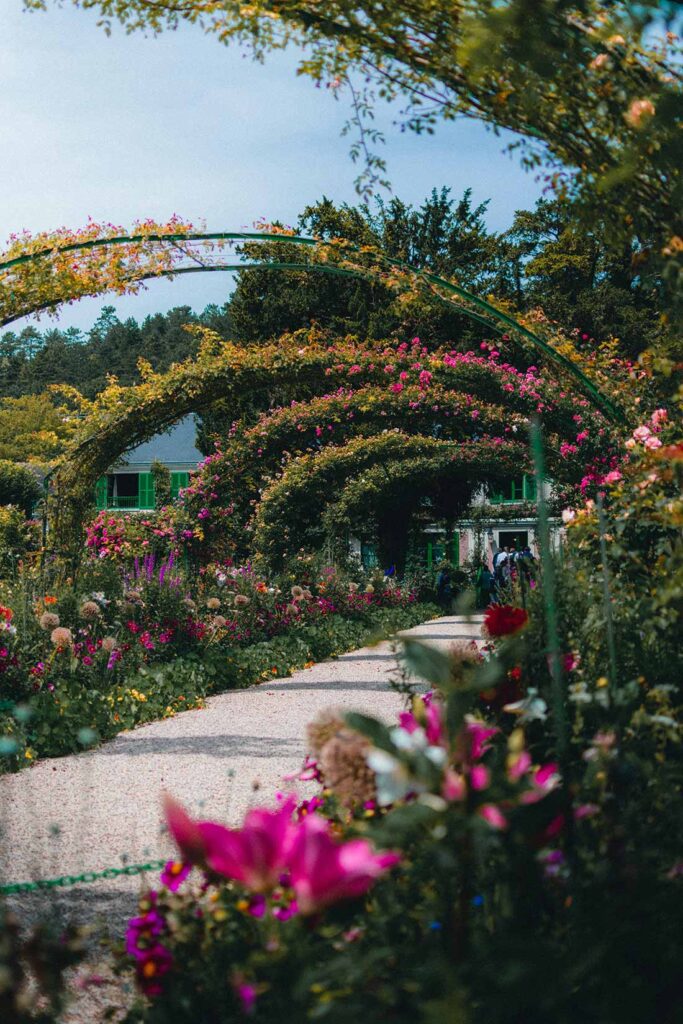 What to See in Paris Giverny Day Trip 