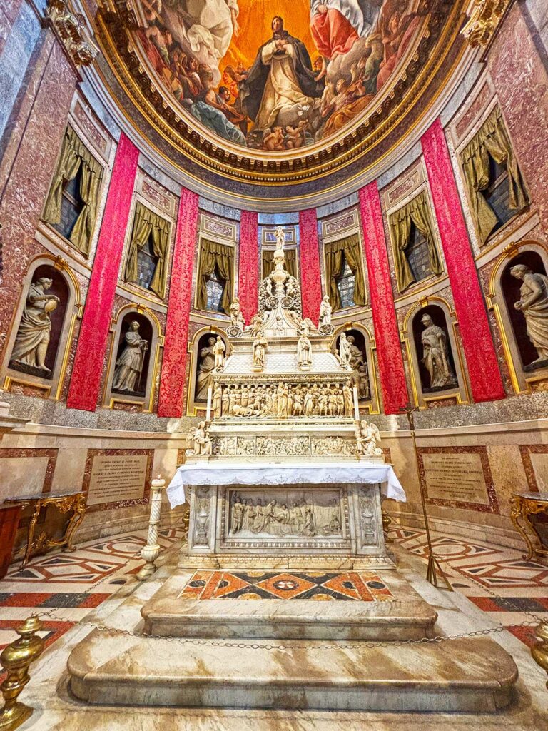 Sculptures by Michelangeo in Basilica de San Domenica Bologna