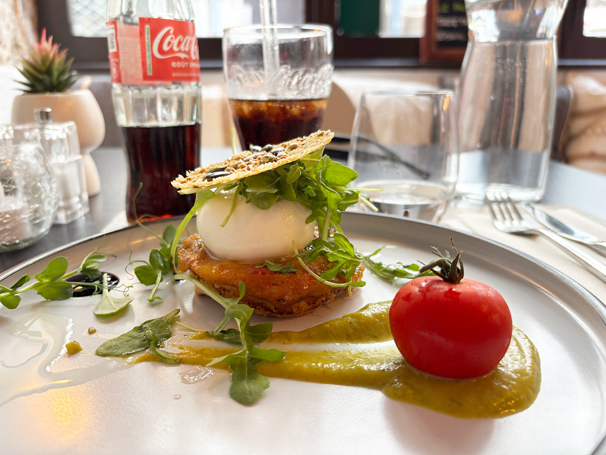 Vegetarian Lunch at Le Castelet in Blois, France