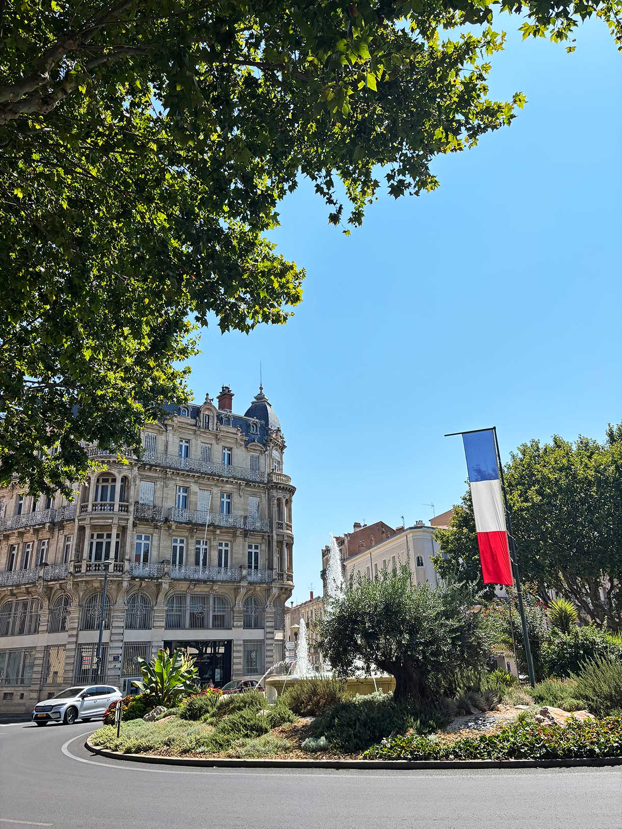 Place de la Victoire Beziers France