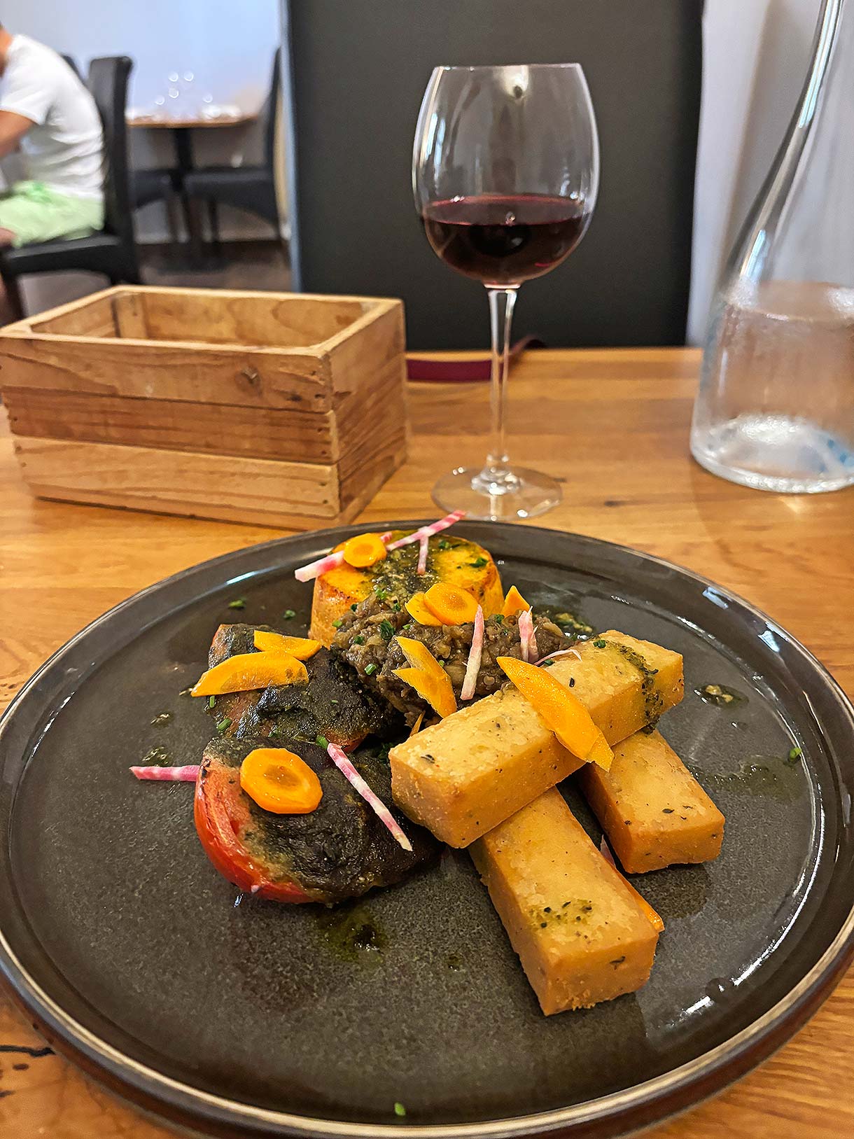Vegetarian Menu at Les Vignes Restaurant in Montpellier
